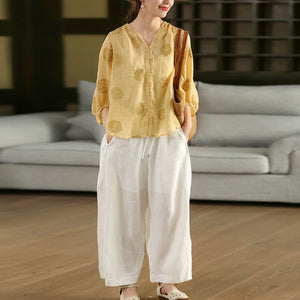 Áo sơ mi linen tay lửng cổ V thêu hoa văn đồng màu - A928