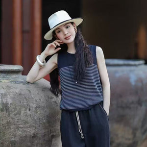 Áo T-shirt len đan sát nách cổ tròn kẻ sọc - A963