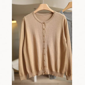 Áo khoác len cardigan dệp kim dài tay cổ tròn nút vàng - NU9299