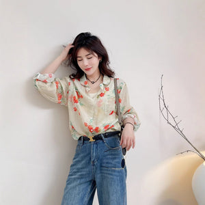 Áo sơ mi linen dài tay cổ pipi in hoa đỏ - A684