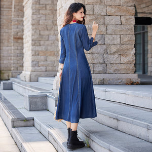 Đầm liền denim tay lửng cổ V thêu cành hoa và chú chim - NU9392