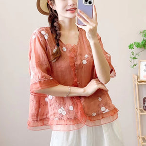 Áo sơ mi linen ngắn tay cổ V thêu hoa lá bo ren - A968