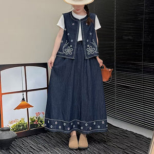 Chân váy denim lưng thun thêu hoa viền - V082