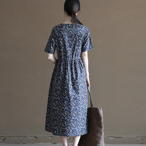 Đầm liền linen ngắn tay cổ V in những chiếc lá sắc màu - NU10019