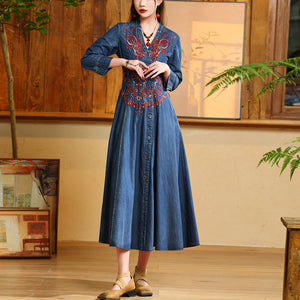 Đầm liền denim tay lửng cổ V khuy cài thêu hoa văn retro - NU9370
