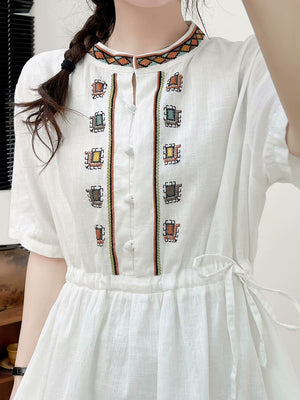 Đầm liền linen ngắn tay cổ tròn thêu hoa văn ô vuông - NU10144