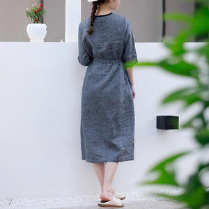 Đầm liền linen ngắn tay cổ V kẻ caro eo thắt dây - NU8786