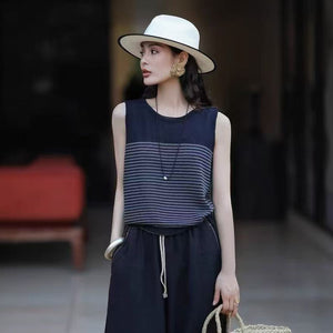 Áo T-shirt len đan sát nách cổ tròn kẻ sọc - A963