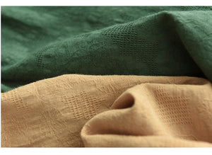 Áo sơ mi linen dài tay cổ tròn xếp ly thêu hoa văn đồng màu - NU9138
