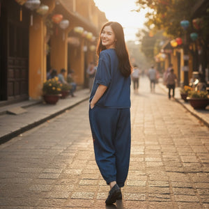 Bộ đồ denim gồm áo sơ mi ngắn tay và quần baggy lửng thêu hoa lá - B022