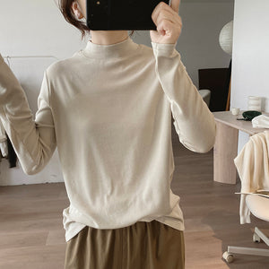 Áo T-shirt dài tay cổ đứng đơn sắc - A550