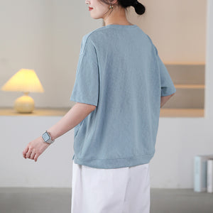 Áo T-shirt ngắn tay cổ tròn in trừu tượng ô vuông - A850