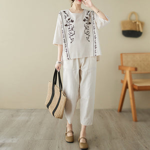 Áo T-shirt linen ngắn tay cổ tròn thêu đối xứng - NU9093