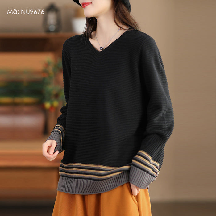 Áo len dài tay cổ V phối kẻ sọc - NU9676