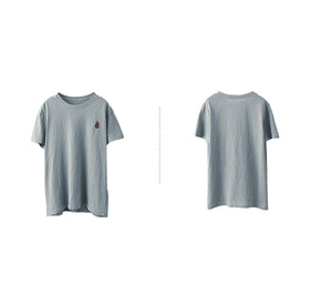Áo T-shirt ngắn tay cổ tròn thêu chiếc lá - A829