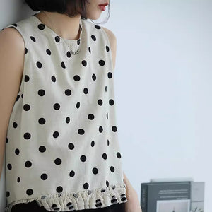 Áo T-shirt sát nách cổ tròn chấm bi vạt xếp ly - NU10436