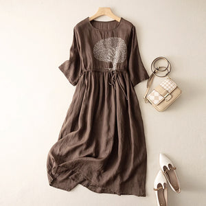 Đầm liền linen ngắn tay cổ tròn thêu cây đa eo thắt dây - NU8970