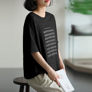 Áo T-shirt ngắn tay cổ tròn in bản nhạc - NU10223