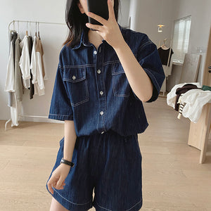 Bộ đồ denim gồm quần sooc và áo sơ mi ngắn tay cổ đức - NU8682