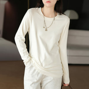 Áo T-shirt dài tay cổ tròn một màu - A518
