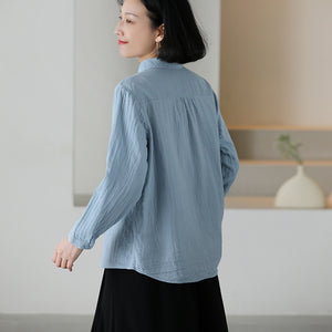 Áo sơ mi linen dài tay cổ đức thêu hoa lá đối xứng trước ngực - NU9938