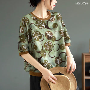 Áo T-shirt linen ngắn tay cổ tròn in hoa lá bo viền - A763