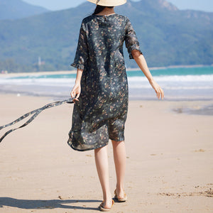 Đầm liền linen ngắn tay cổ tròn in những chiếc lá - NU9900