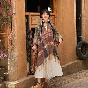 Áo khoác len cardigan kiểu khăn choàng hoa văn retro - NU9453