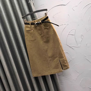 Chân váy denim retro túi kiểu kèm thắt lưng xẻ tà - V028
