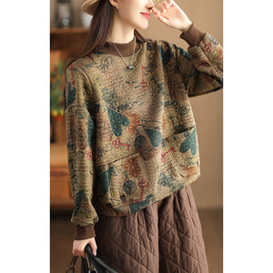 Áo T-shirt dài tay cổ tròn in hoa văn retro túi vuông - NU9414