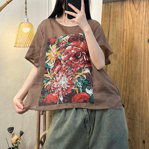Áo T-shirt linen ngắn tay cổ tròn in hoa lá vạt xẻ - NU10443