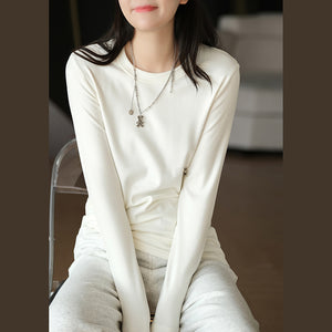 Áo T-shirt dài tay cổ tròn một màu - A518