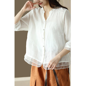 Áo sơ mi linen ngắn tay cổ V thêu hoa lá vạt kiểu xếp ren - NU8692