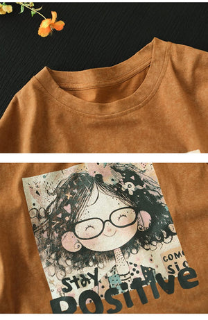 Áo T-shirt ngắn tay cổ tròn in cô gái tóc xù - NU10066