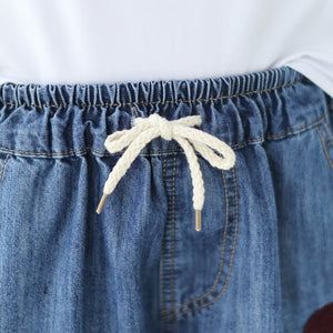 Quần sooc denim lưng thun thêu cô gái hai túi sau - NU10288
