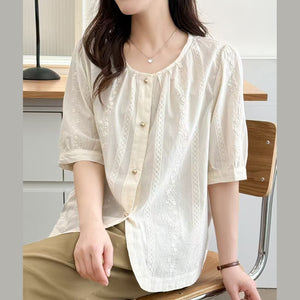 Áo sơ mi linen ngắn tay cổ tròn thêu hoa liti - A876
