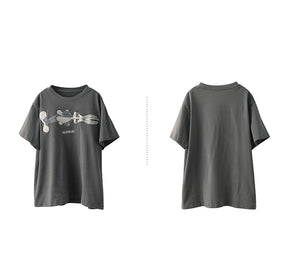 Áo T-shirt ngắn tay cổ tròn thêu chú thỏ nằm ngang - A743