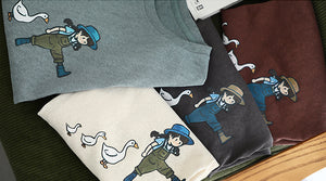 Áo T-shirt ngắn tay cổ tròn in cô gái và đàn vịt - A758