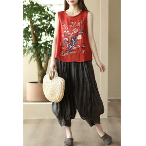 Áo T-shirt linen sát nách cổ tròn thêu tranh - NU8700