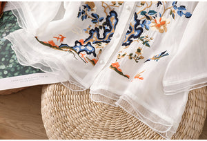 Áo sơ mi linen ngắn tay cổ tròn chữ V thêu hoa lá - NU8831