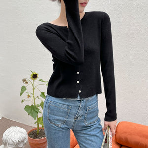 Áo khoác len tăm cardigan dài tay cổ tròn xẻ V - A164