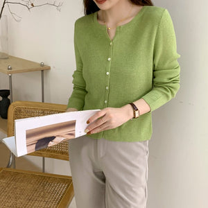 Áo khoác len tăm cardigan dài tay cổ tròn xẻ V - A164