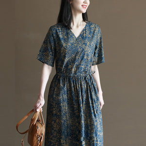 Đầm liền linen ngắn tay cổ V in hoa lá retro chiết eo - NU10033