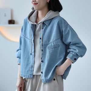 Áo khoác denim dài tay cổ đức một túi ngang nhỏ - A057