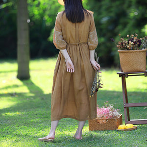 Đầm liền linen ngắn tay cổ tròn một khuy thêu hoa văn - NU8785