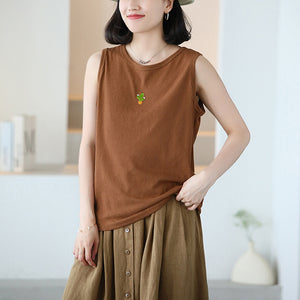 Áo T-shirt sát nách cổ tròn thêu cây xương rồng - NU10464