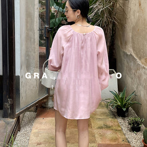 Bộ đồ gồm áo sơ mi cổ tròn dài tay và quần sooc đơn sắc - OD1472