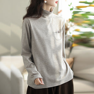 Áo T-shirt dài tay cổ lọ đính ren thêu túi hoa - NU9644