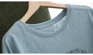 Áo T-shirt ngắn tay cổ tròn in trừu tượng ô vuông - A850