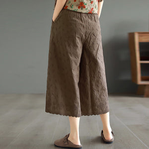 Quần baggy linen lửng lưng thun ống rộng phối ren thêu hoa văn - NU8872